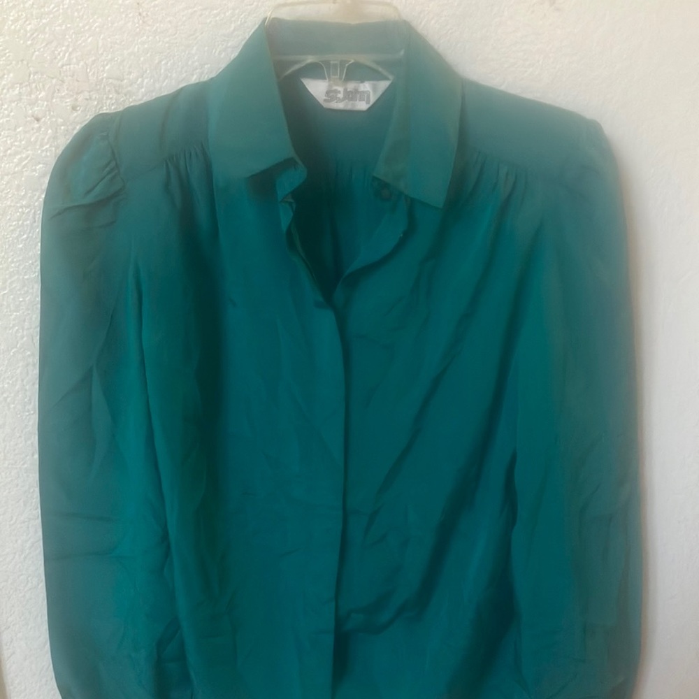 FINAL MARKDOWN Vintage St. John blouse 8